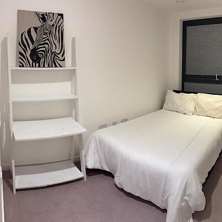 New 2 Bed Apartment Greenwich ロンドン エクステリア 写真