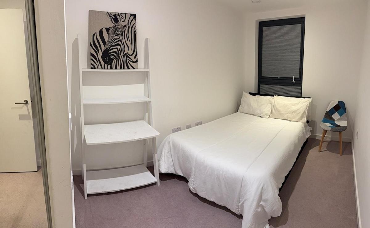 New 2 Bed Apartment Greenwich ロンドン エクステリア 写真